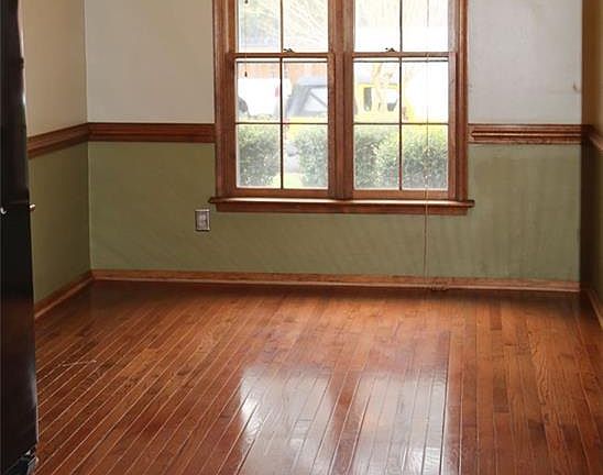 4th image of 5376 Canterford Ln
