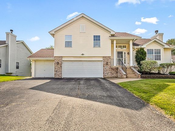 2nd image of 4549 Hilltop Dr