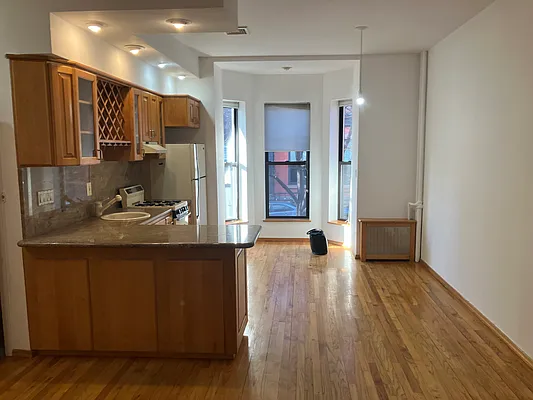 Rented by Dolores Buonocore, LREB | media 6