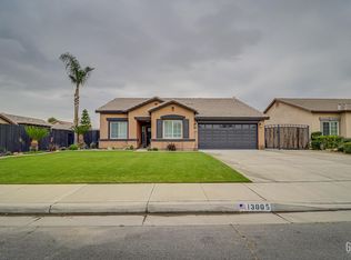13005 Jackson Lake Dr, Bakersfield, CA