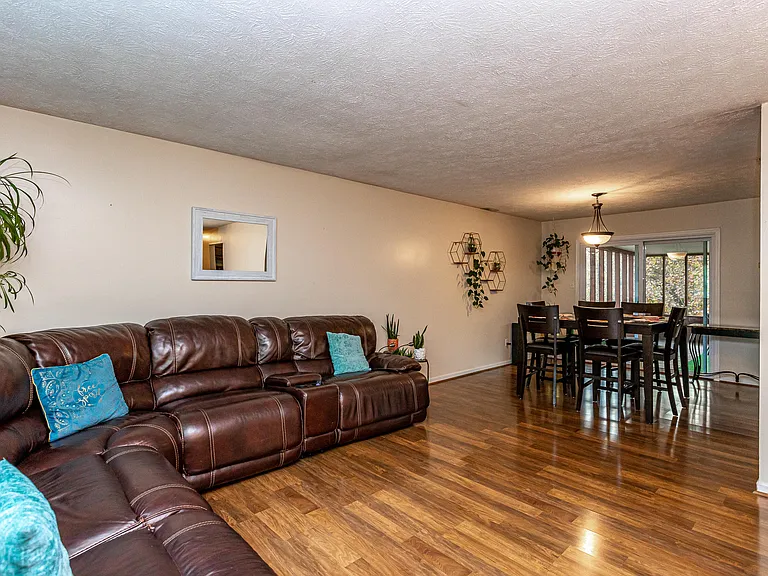3008 Tuscaloosa Ln — Photo 7