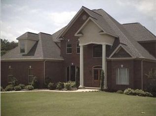 2538 Lake Crest Dr, Tuscaloosa, AL 35406