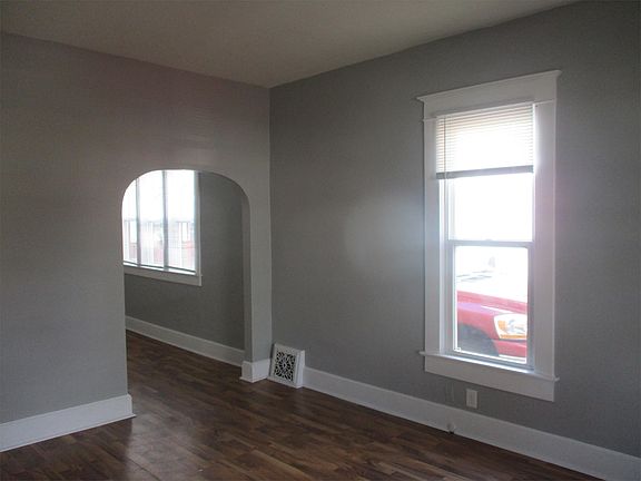 4th image of 1423 Ohio St