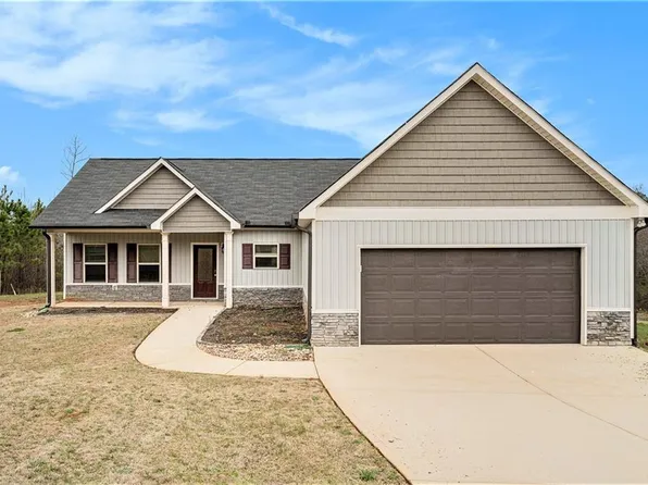 47 Holly Ct, Rockmart, GA 30153