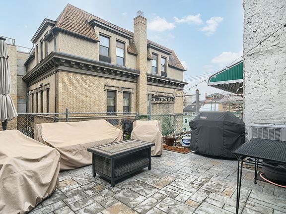 2nd image of 4332 Silverwood St #4332