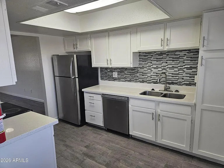 3810 E Earll Dr #208A — Photo 6