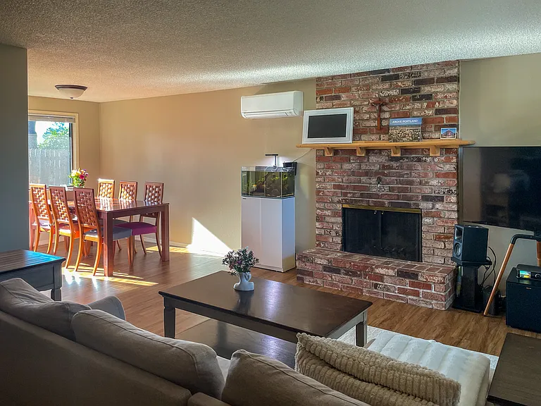 3844 Peppertree Dr — Photo 9