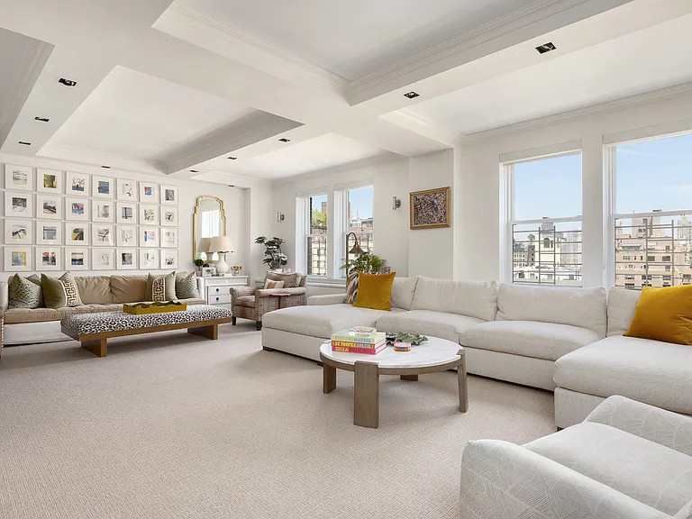 610 Park Ave #12EF — Photo 3