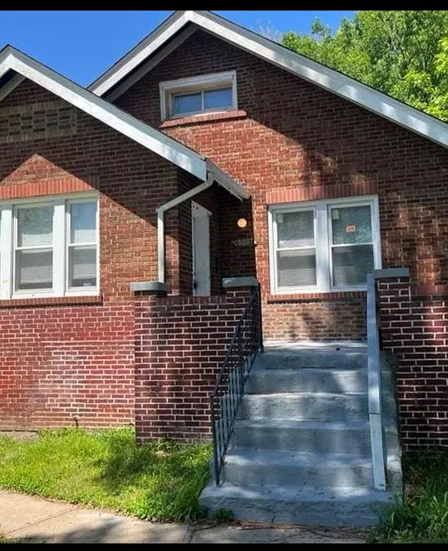 Joseph Ave, Saint Louis — Photo 2