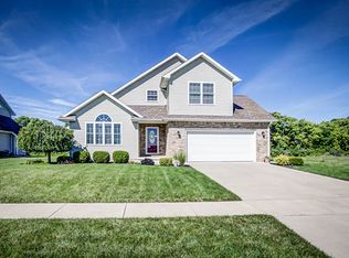 1220 Winchester Ct, Findlay, OH 45840