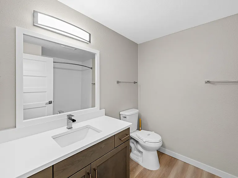 Cascades Apartments — Photo 27