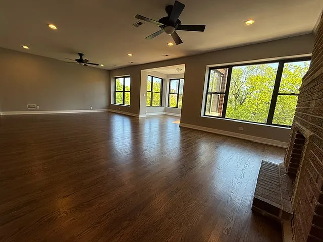 2 bed, 1400 sqft, $3,300 — Photo 1