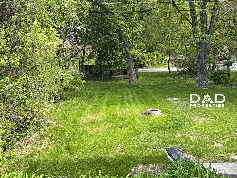 8350 Lakewood Ave — Photo 10