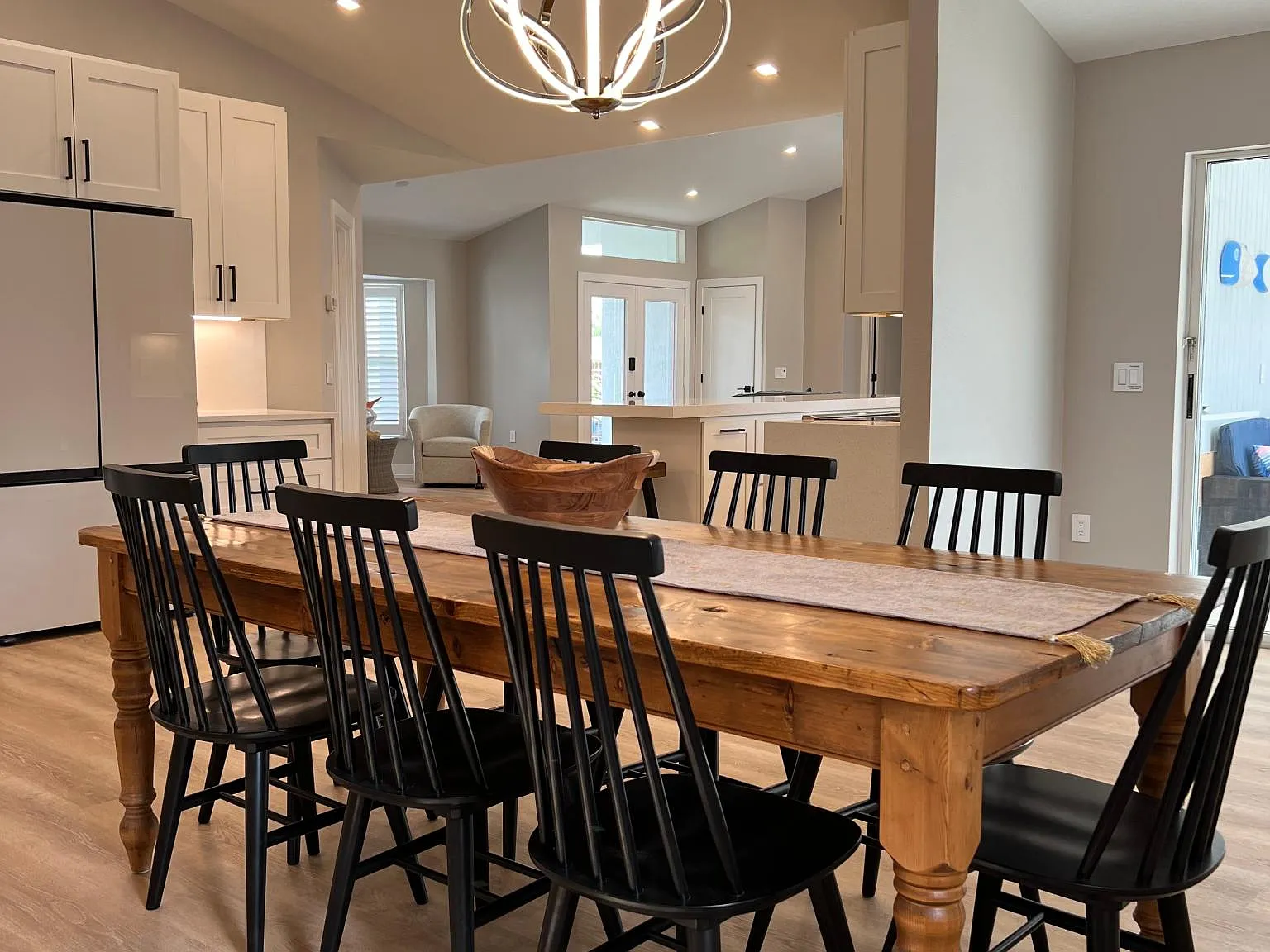 1423 Jupiter Rd — Photo 2