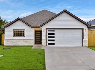 5617 Barkridge Dr, Granbury, TX 76048