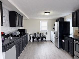 556 Middle Rd, Henrietta, NY 14467