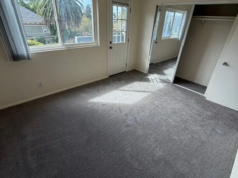 407 Fairmount Ave — Photo 32