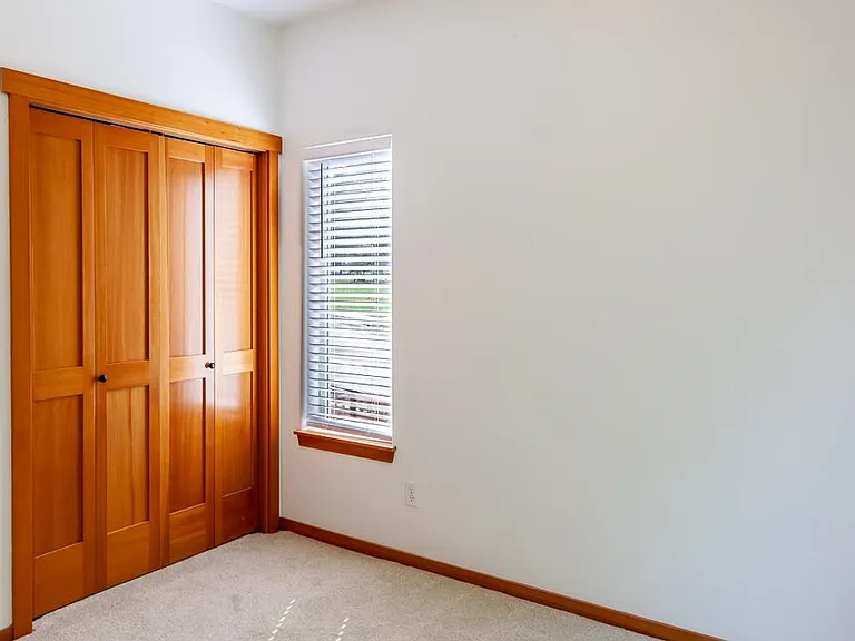 9603 S 219th Pl — Photo 12