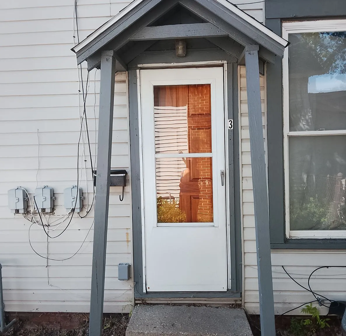 2 bed, $850 — Photo 2