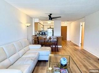 5 Linden St APT 2C, Hackensack, NJ 07601