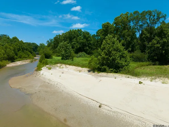 8536 Highland Rd, Saint Francisville, LA 70775