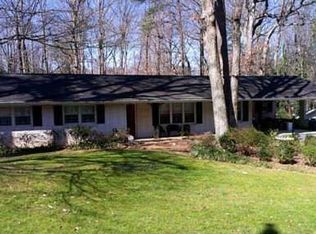 2252 Crestcliff Dr, Tucker, GA 30084