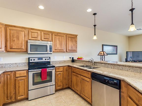 5th image of 2662 S Springwood Blvd Unit 391