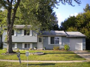 10412 E Starview Ct, Indianapolis, IN