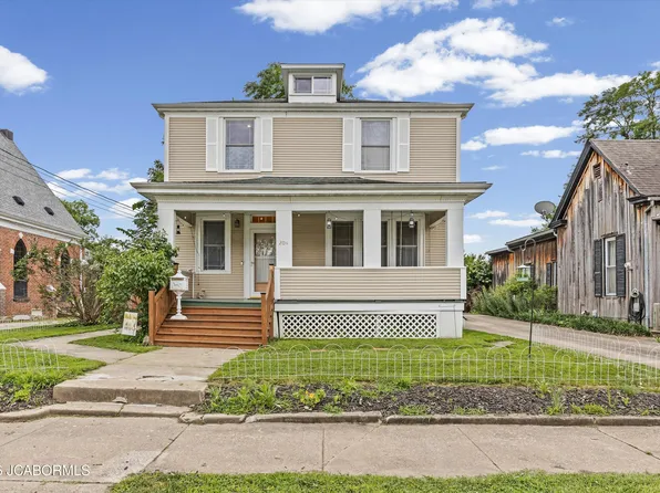 204 W 5th St, Fulton, MO 65251