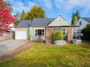6841 NE Roselawn St, Portland, OR 97218