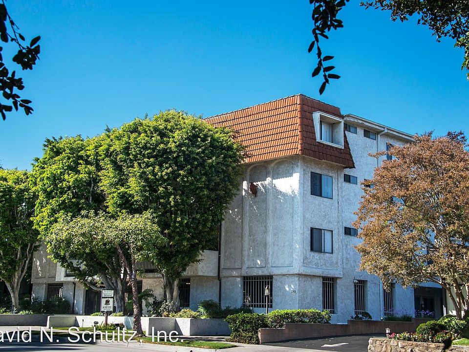 1st image of 285 E California Blvd APT 206