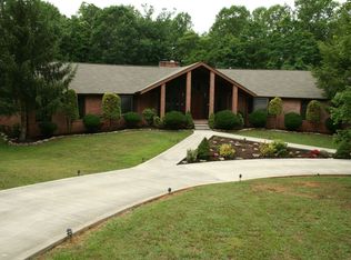 1637 Wheaton Pl, Knoxville, TN 37919