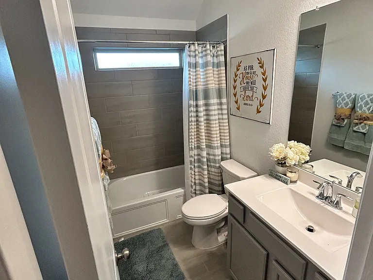 1718 Delta Creek Dr — Photo 5