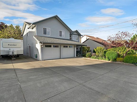 2nd image of 420 Goodwin Rd