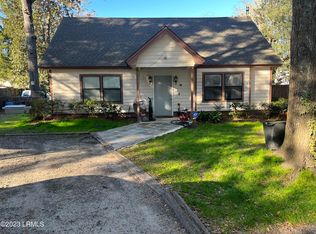 8 Mary Bs Ct, Bluffton, SC 29910