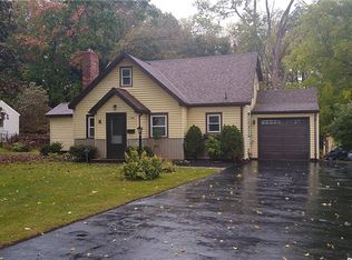 100 Rowley Dr, Rochester, NY 14624