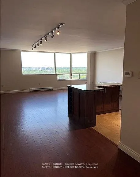 695 Richmond St #1605 — Photo 6