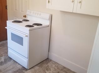 1322 W Hillsdale St, Lansing, MI 48915