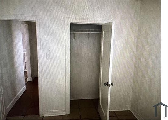 2nd image of 839 W 83rd St