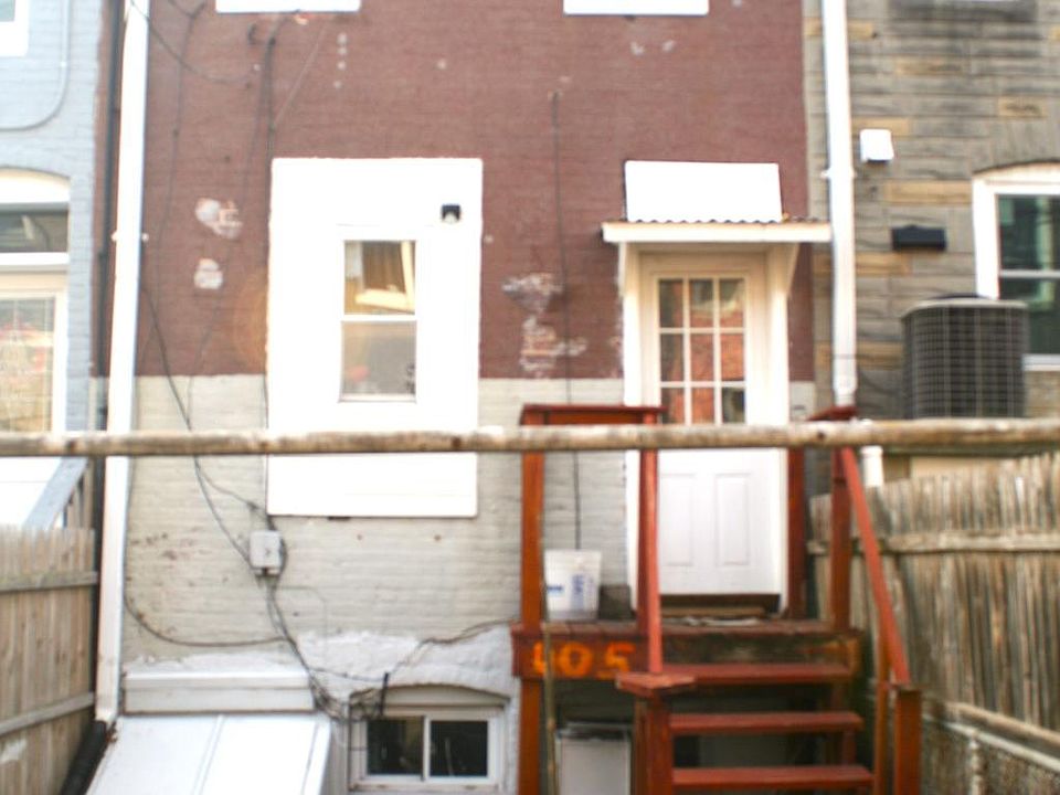2nd image of 405 N Ellwood Ave