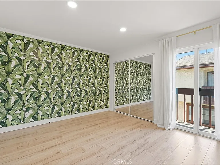 5974 Costello Ave — Photo 12