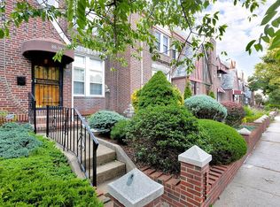8839 74th Ave, Ridgewood, NY 11385