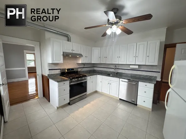 403 Trapelo Rd #3, Belmont, MA 02478