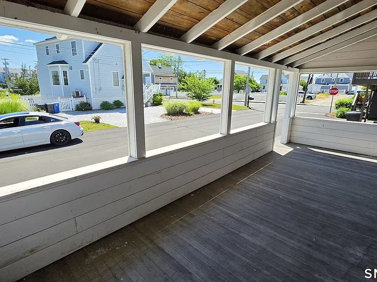 47 Cosey Beach Ave — Photo 6