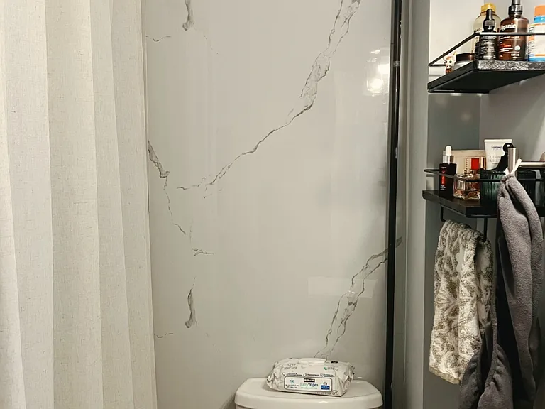 2417 N Washtenaw Ave #2 — Photo 6
