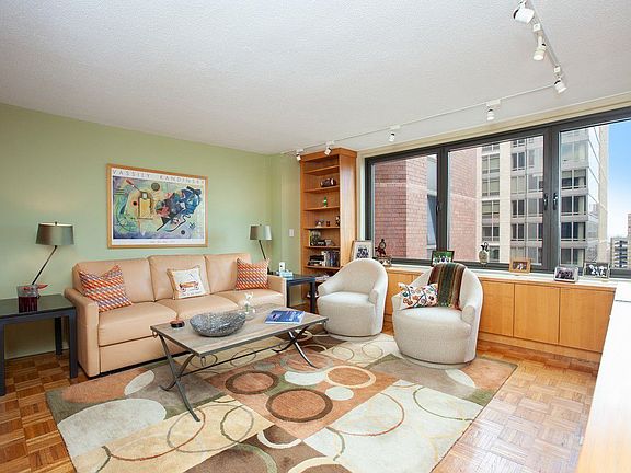 5th image of 1641 3rd Ave APT 33G