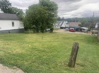 412 4th Ave, Parkersburg, WV 26101
