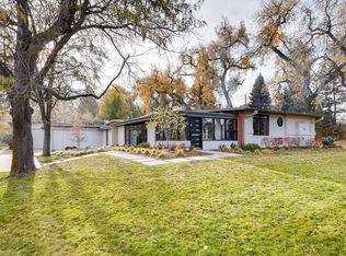 555 Front Range Rd, Littleton, CO 80120