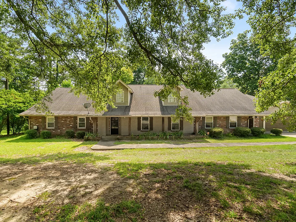 361 W Lake Rd