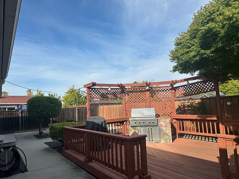 3320 Darwin Dr — Photo 22